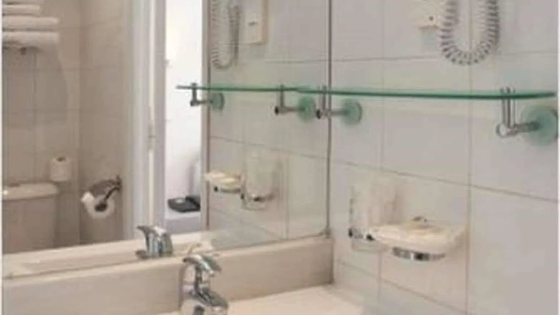 Hotel Casa Serena 3*
