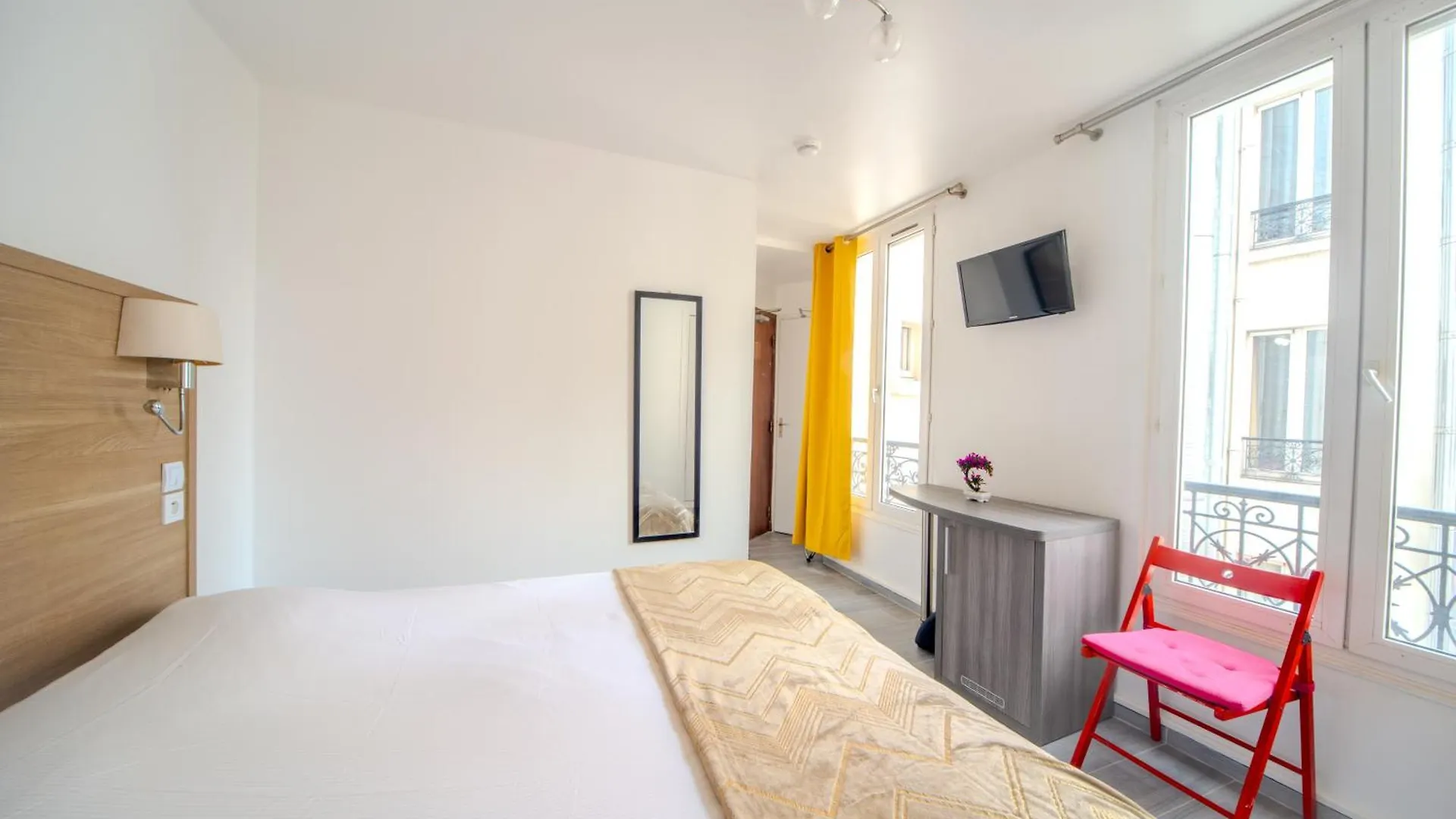 Casa Serena 3* Paris