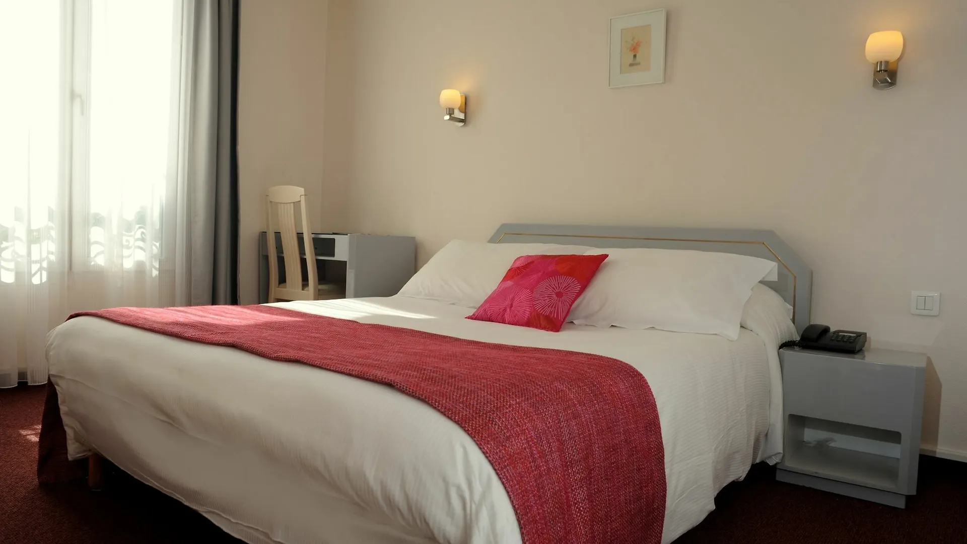 Casa Serena 3* Paris